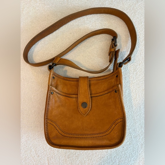 Frye Madison Brown Leather North South Crossbody Boho Western Bag - Picture 2 of 12